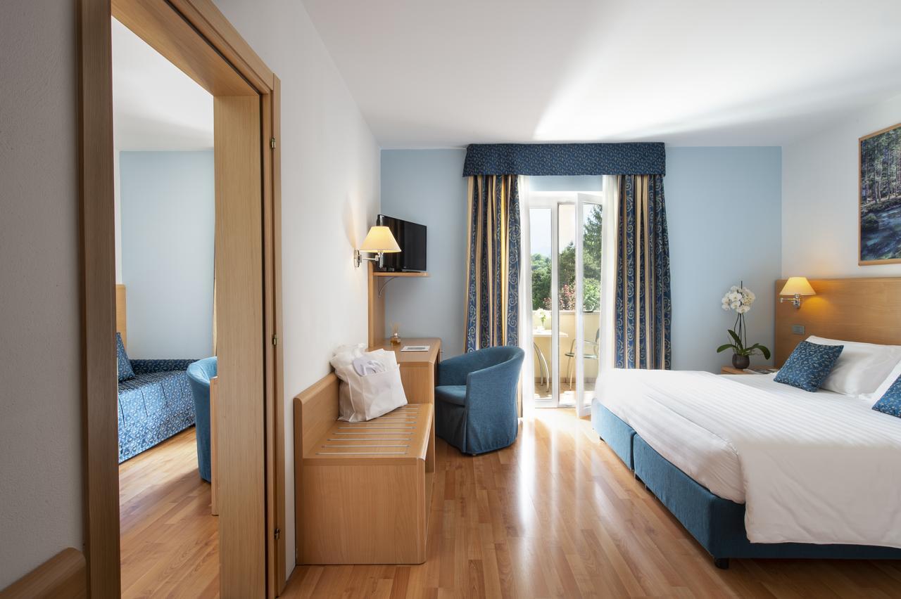 Vital Hotel Flora Comano Terme Dış mekan fotoğraf